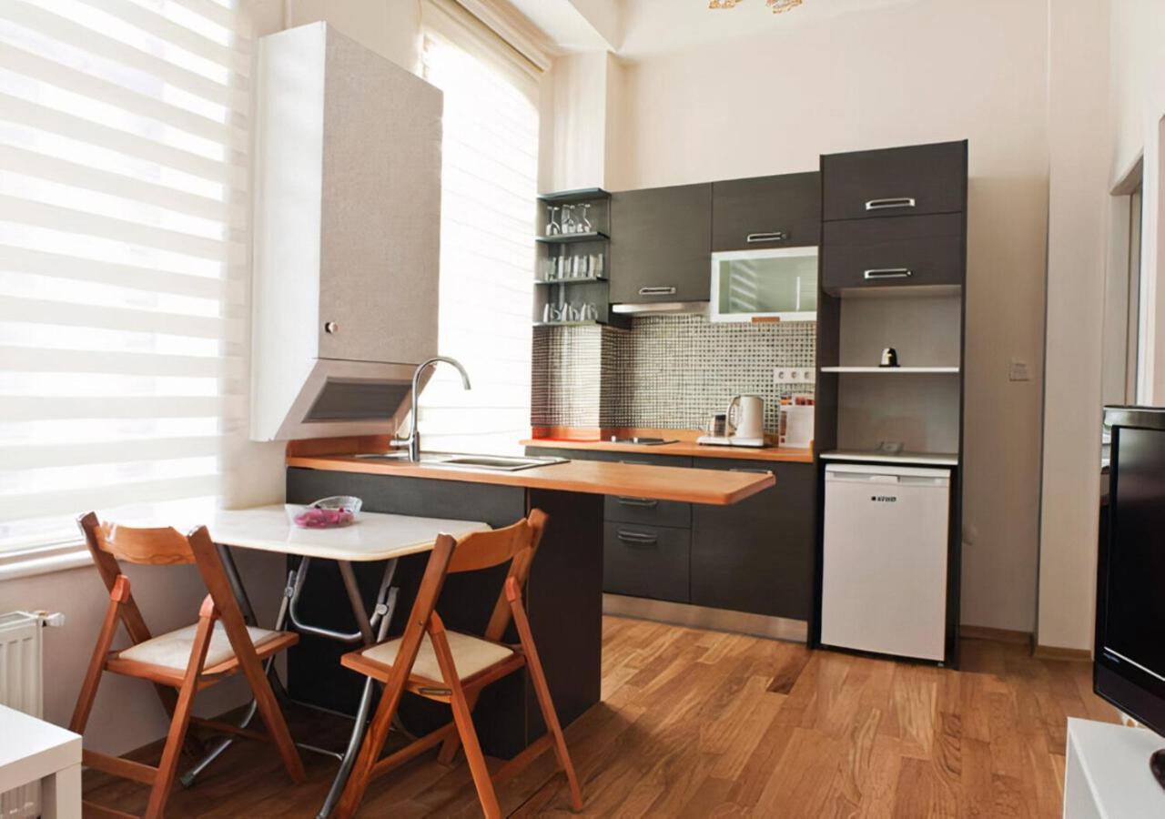 Taksim Tulip Residences & Apart Hotel อิสตันบูล ภายนอก รูปภาพ