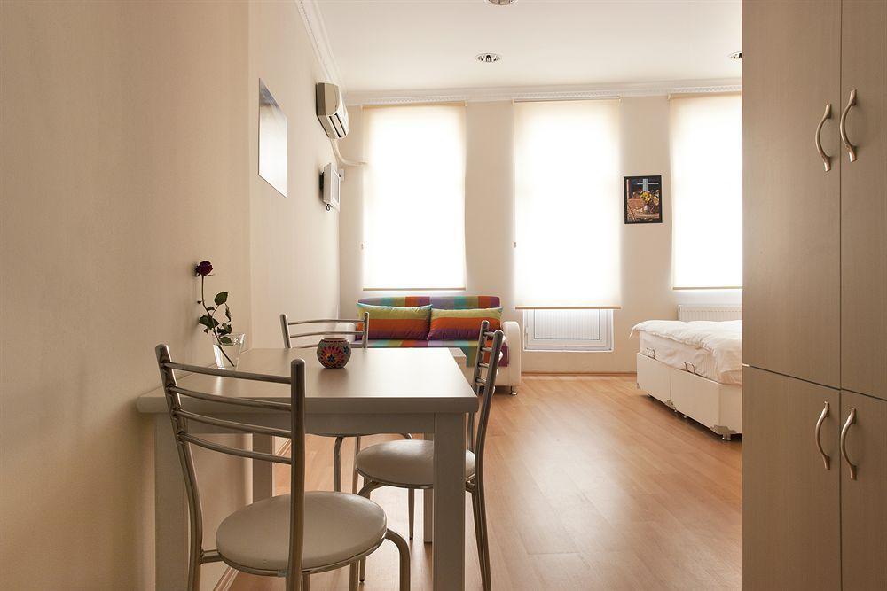 Taksim Tulip Residences & Apart Hotel อิสตันบูล ภายนอก รูปภาพ