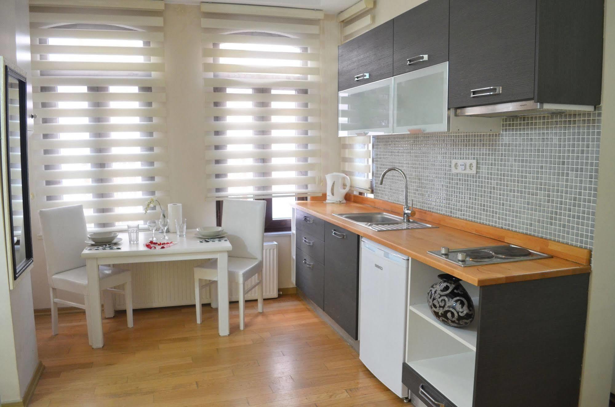 Taksim Tulip Residences & Apart Hotel อิสตันบูล ภายนอก รูปภาพ